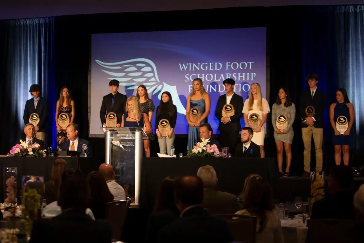 Winged foot group wide